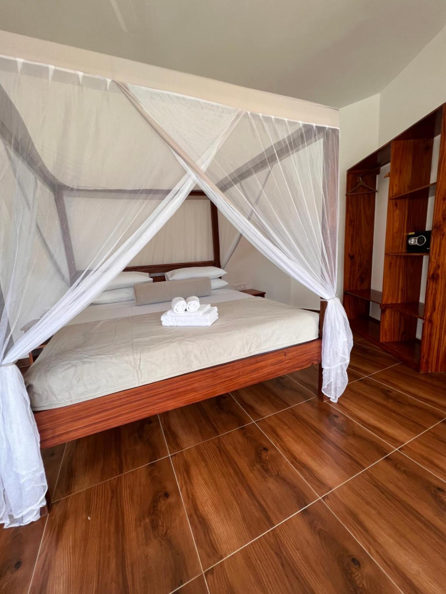 S&S Hotel Jambiani  Ngoại thất bức ảnh