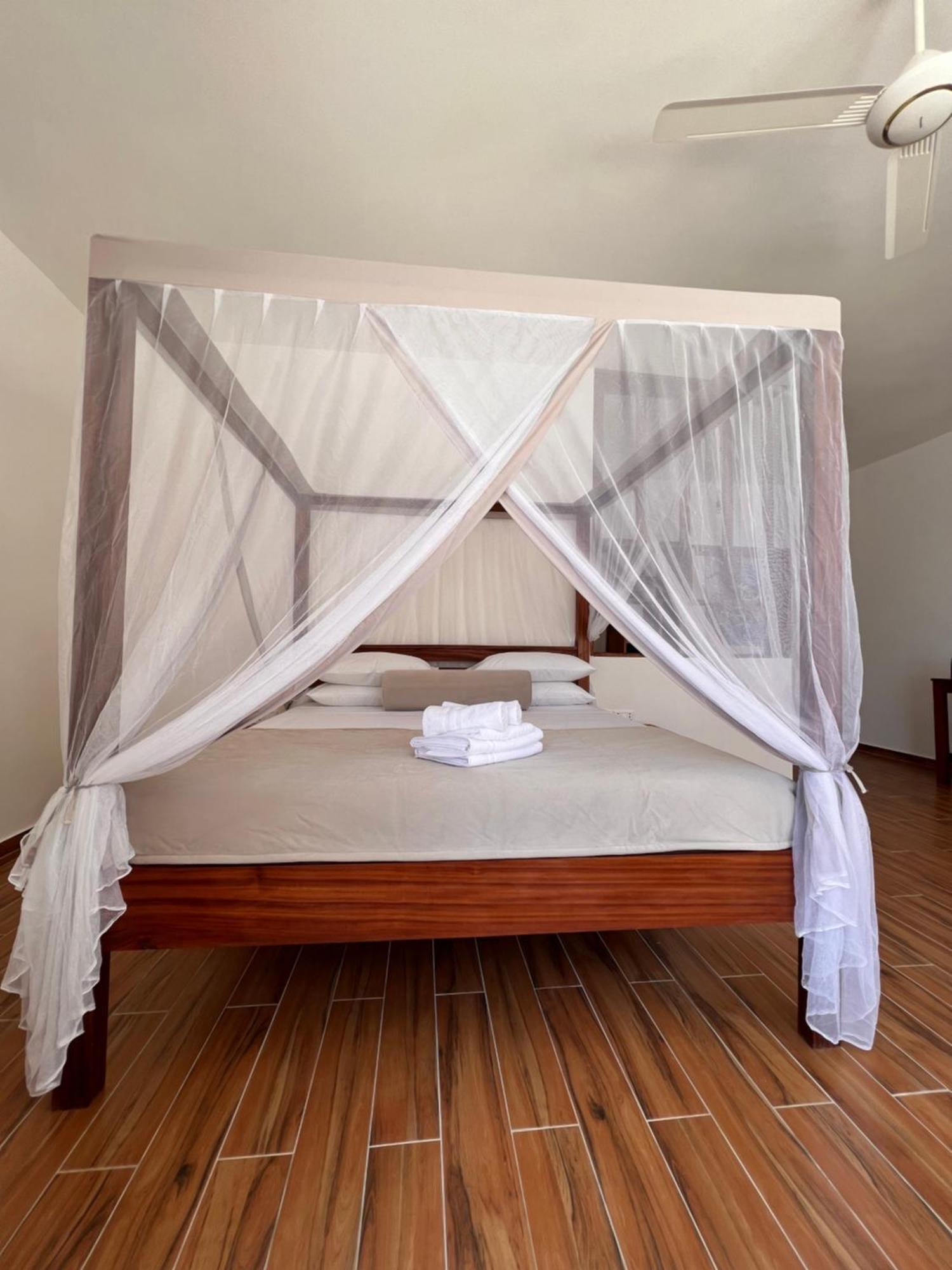 S&S Hotel Jambiani  Ngoại thất bức ảnh