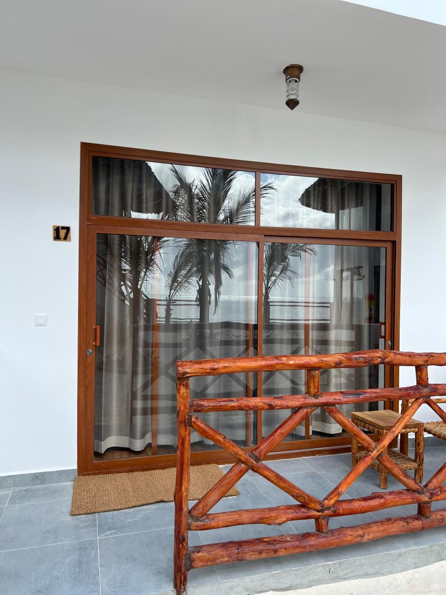 S&S Hotel Jambiani  Ngoại thất bức ảnh
